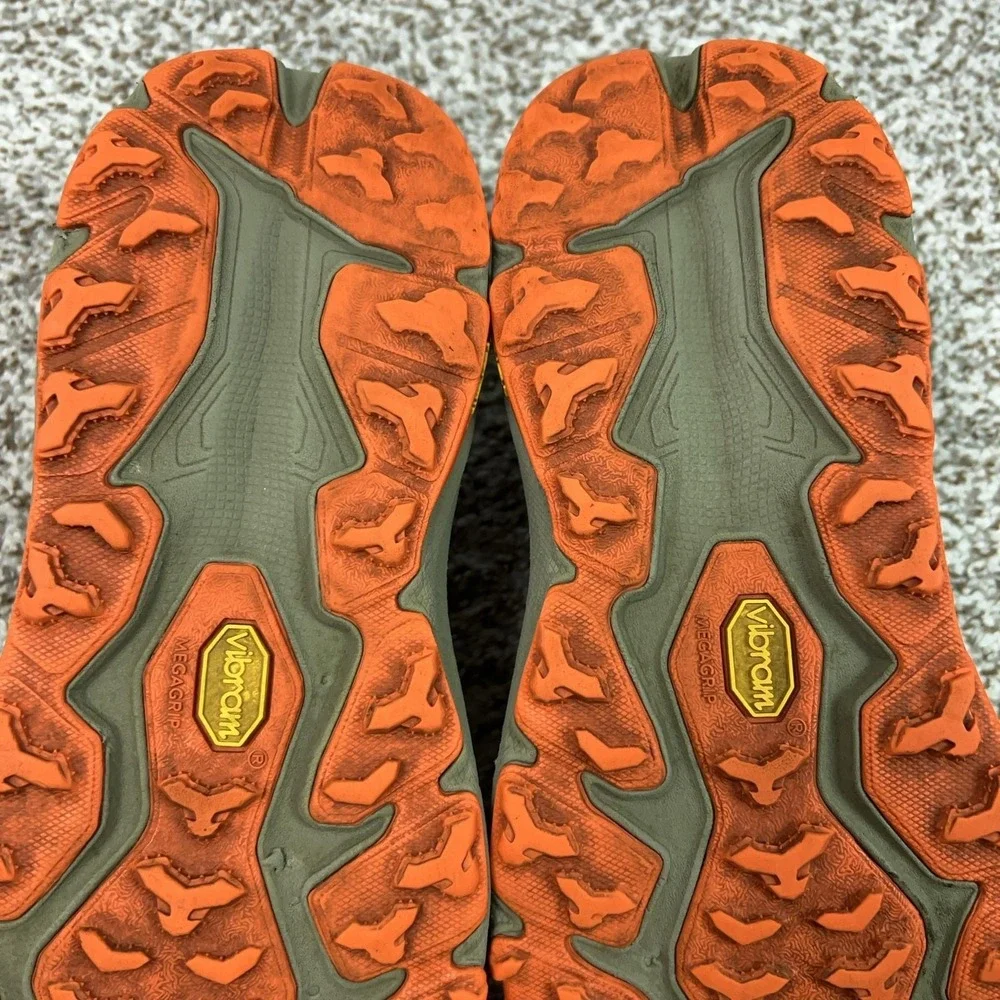 HOKA Shoes Mens Size 10.5 Speedgoat 6 Green Trail Running Sneakers Vibram
